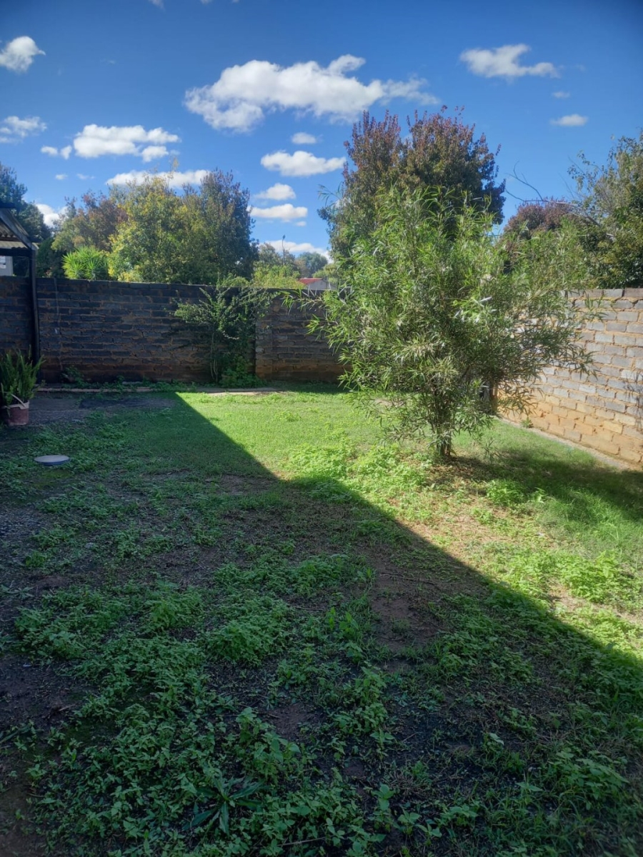 1 Bedroom Property for Sale in Randlespark North West